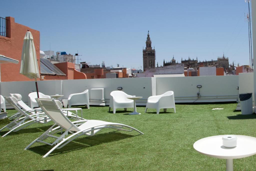 Suites Sevilla Plaza Extérieur photo