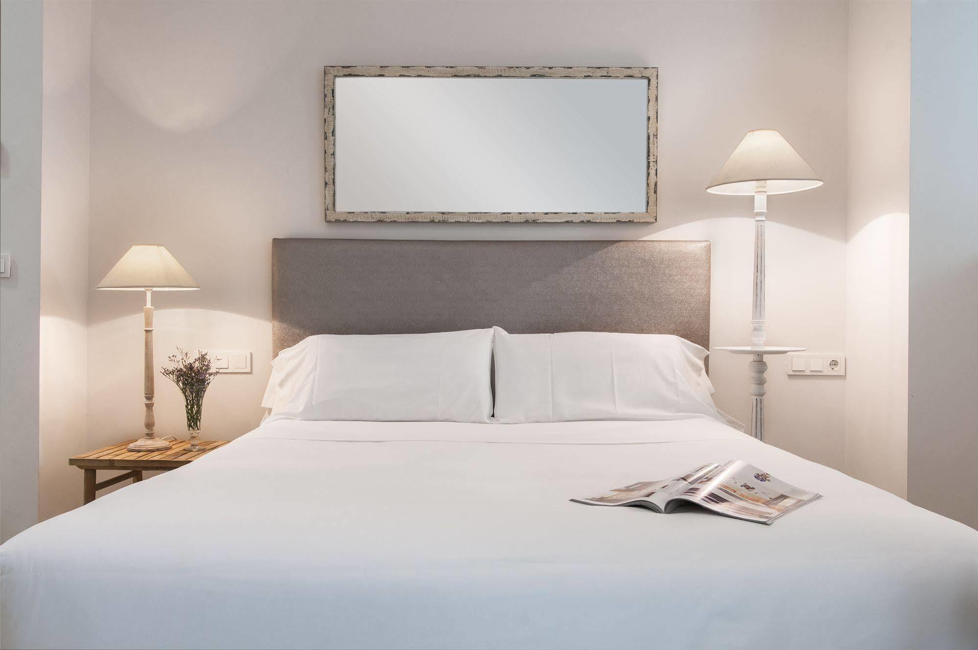 Suites Sevilla Plaza Extérieur photo