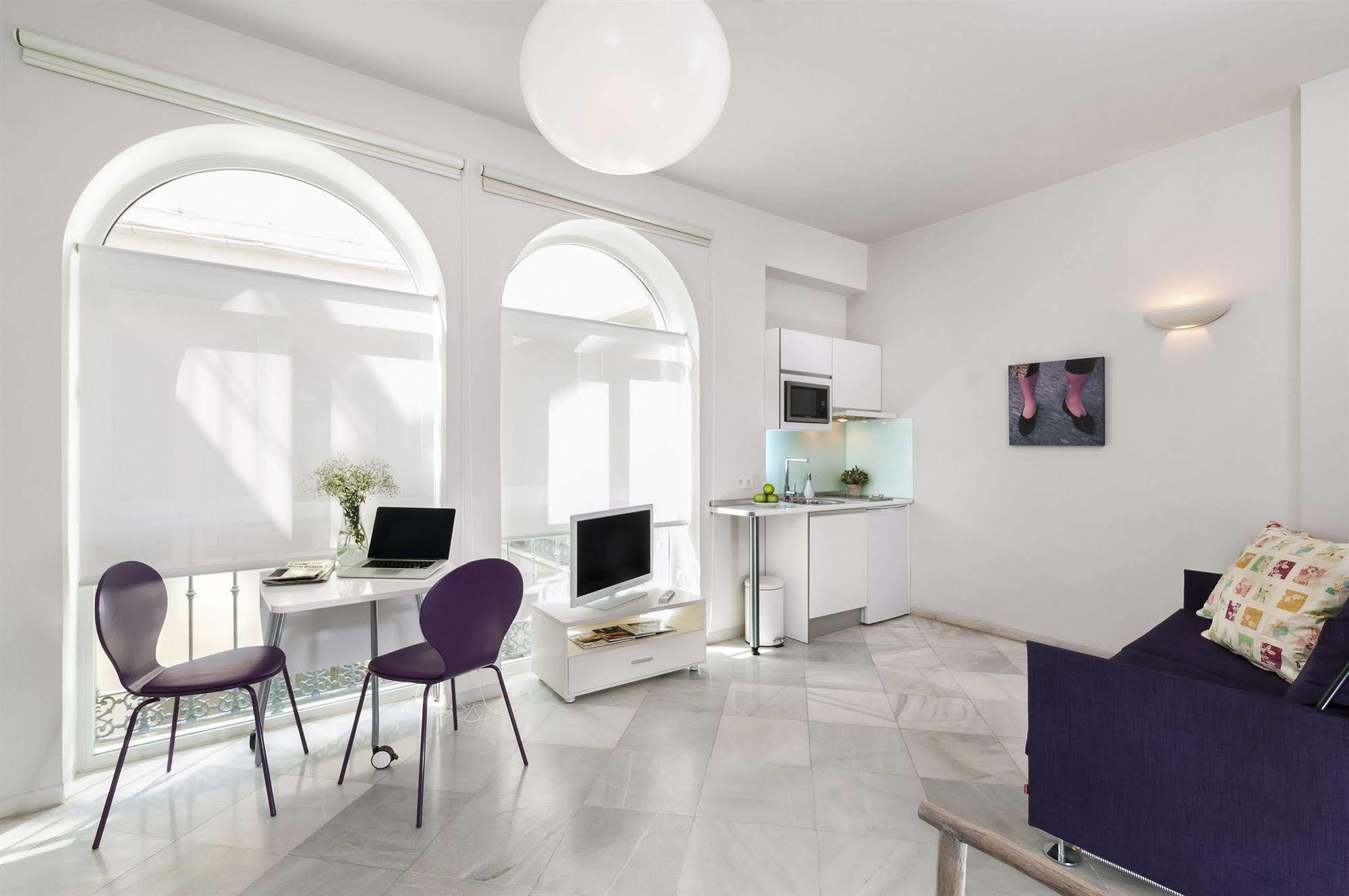 Suites Sevilla Plaza Extérieur photo