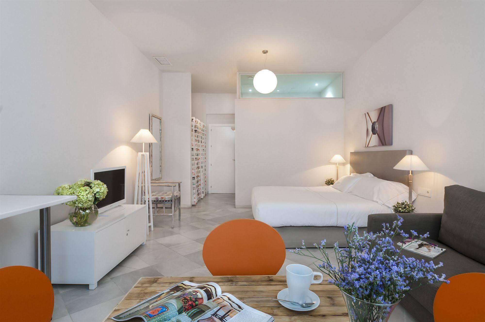 Suites Sevilla Plaza Extérieur photo